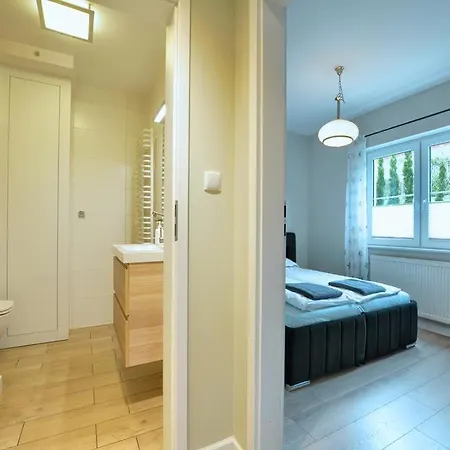 Navyblue Z Widokiem Na Gory